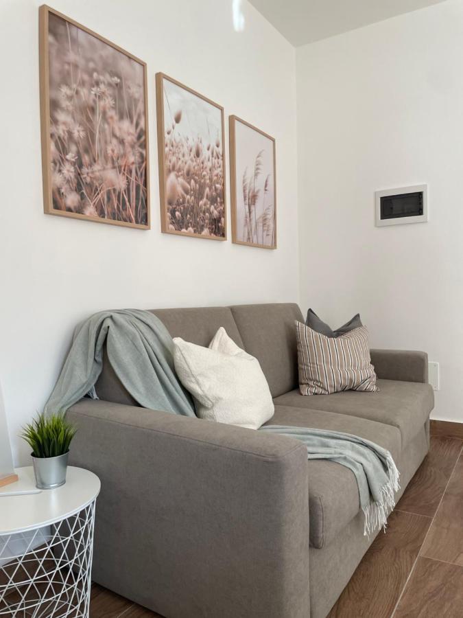 La Maison De Nini Apartment Verona Bagian luar foto
